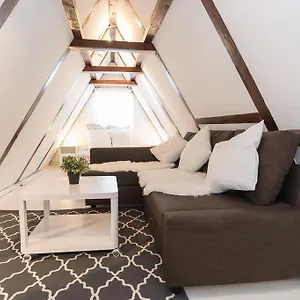 Lil' Dutch Studio Homestay